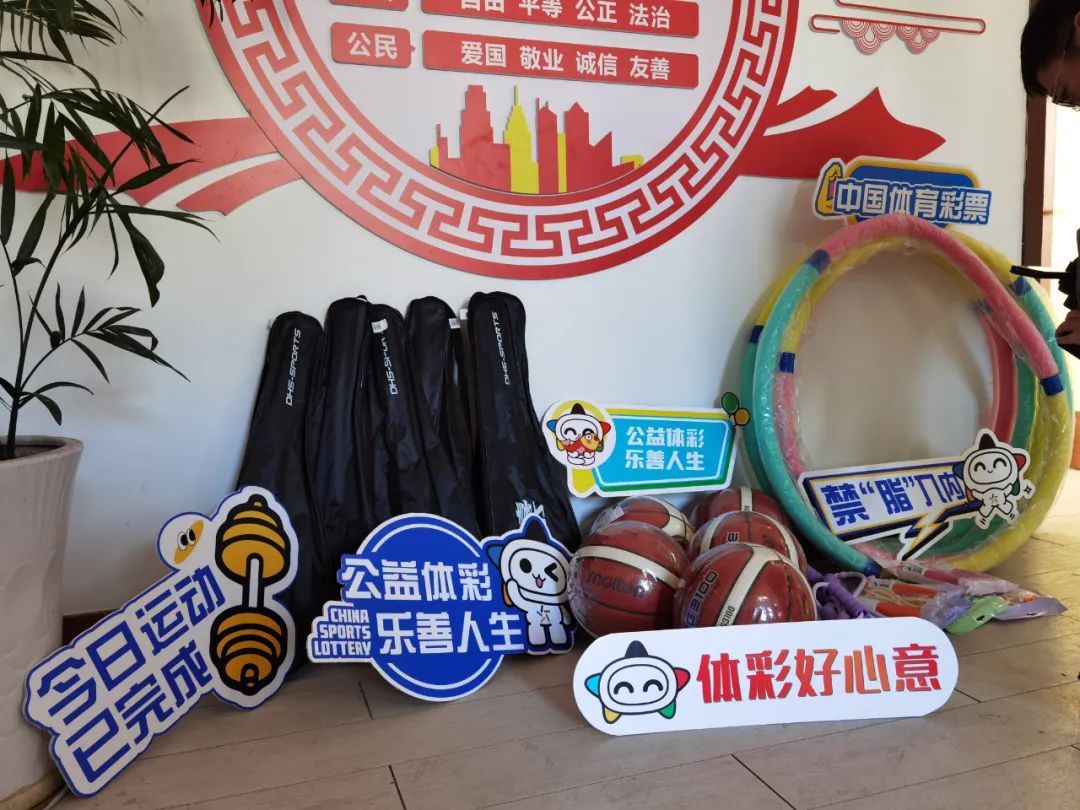 梅西便用他